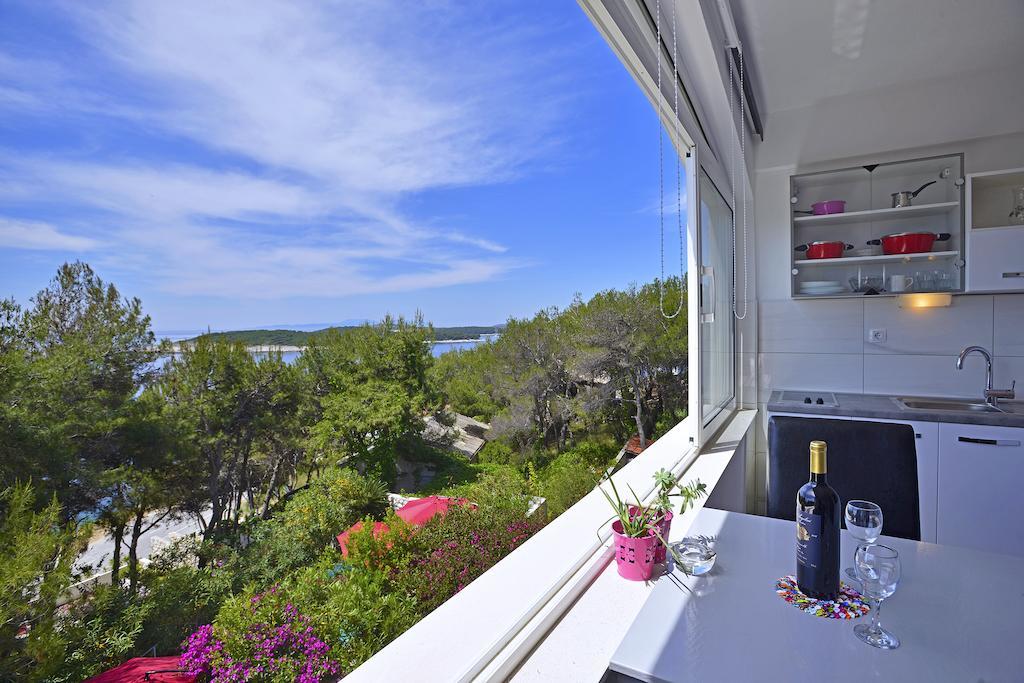 Apartments Gilve Hvar Town Room photo
