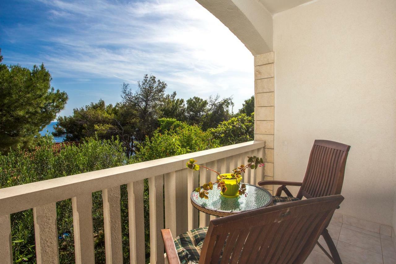 Apartments Gilve Hvar Town Exterior photo